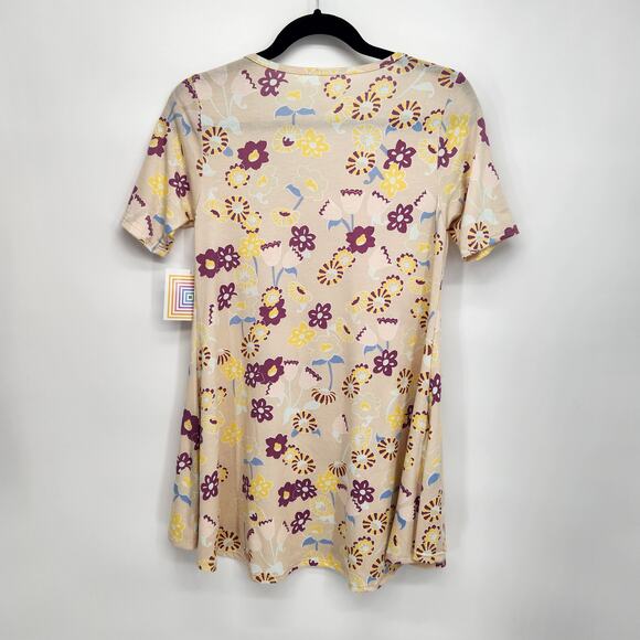 NWT LuLaRoe Buttermilk Floral Oversized Perfect T Swing Top Women's XXS - Picture 8 of 8